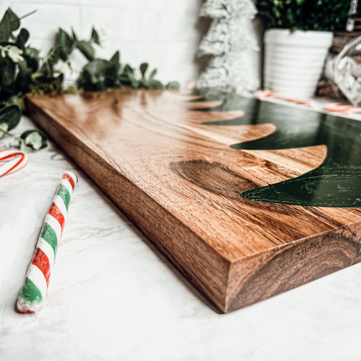 Christmas Serving Board Marble & Wood