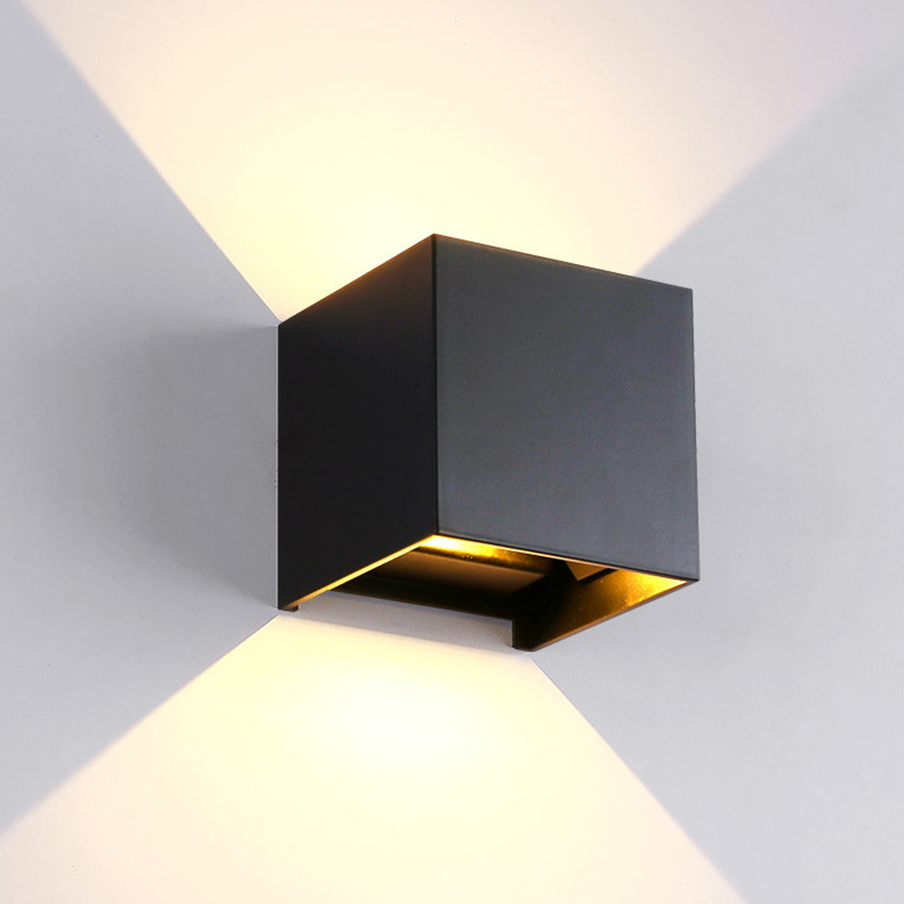 Nordic Luminaire Indoor/Outdoor Wall Lamp